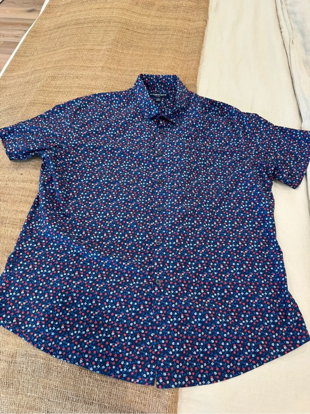 Mizzen + Main Leeward - Picture 1 of 3